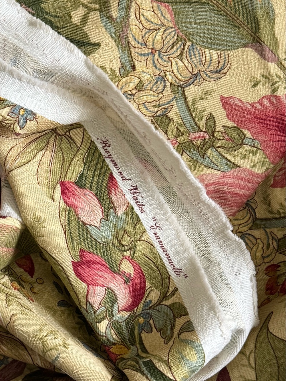 Raymond Waites Mill Creek Emmanuelle floral upholstery fabric 6 yds - Picture 9 of 10